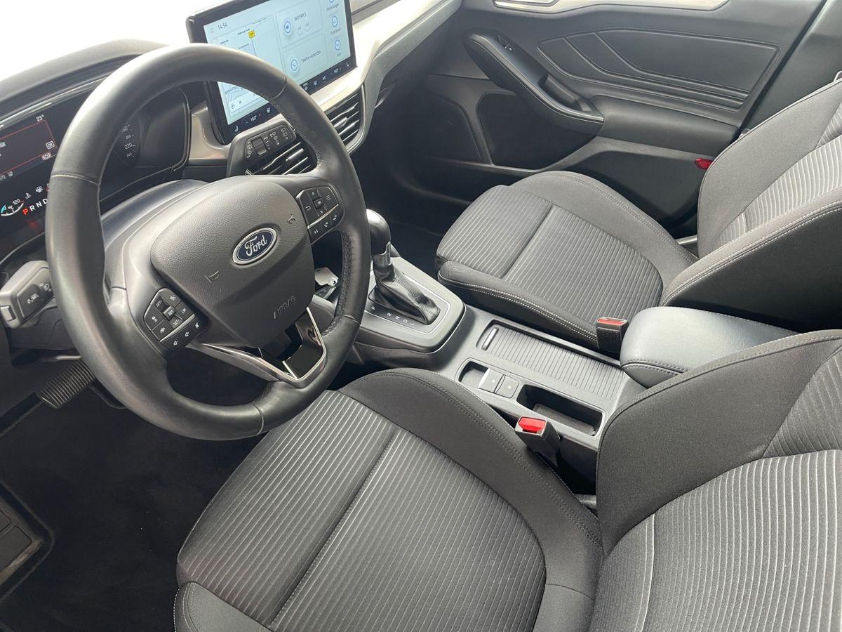 Ford Focus Turnier Titanium 1.0 EcoBoost Aut. * WINTER-Paket * - Bild 11
