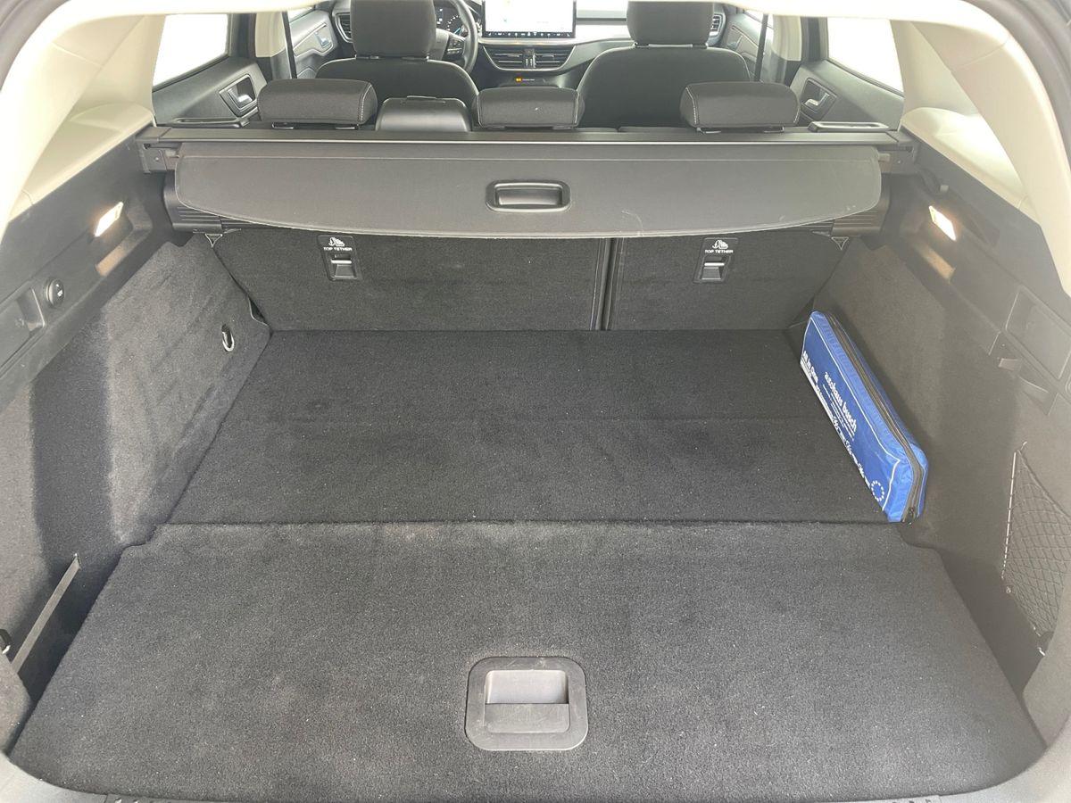 Ford Focus Turnier Titanium 1.0 EcoBoost Aut. * WINTER-Paket * - Bild 20