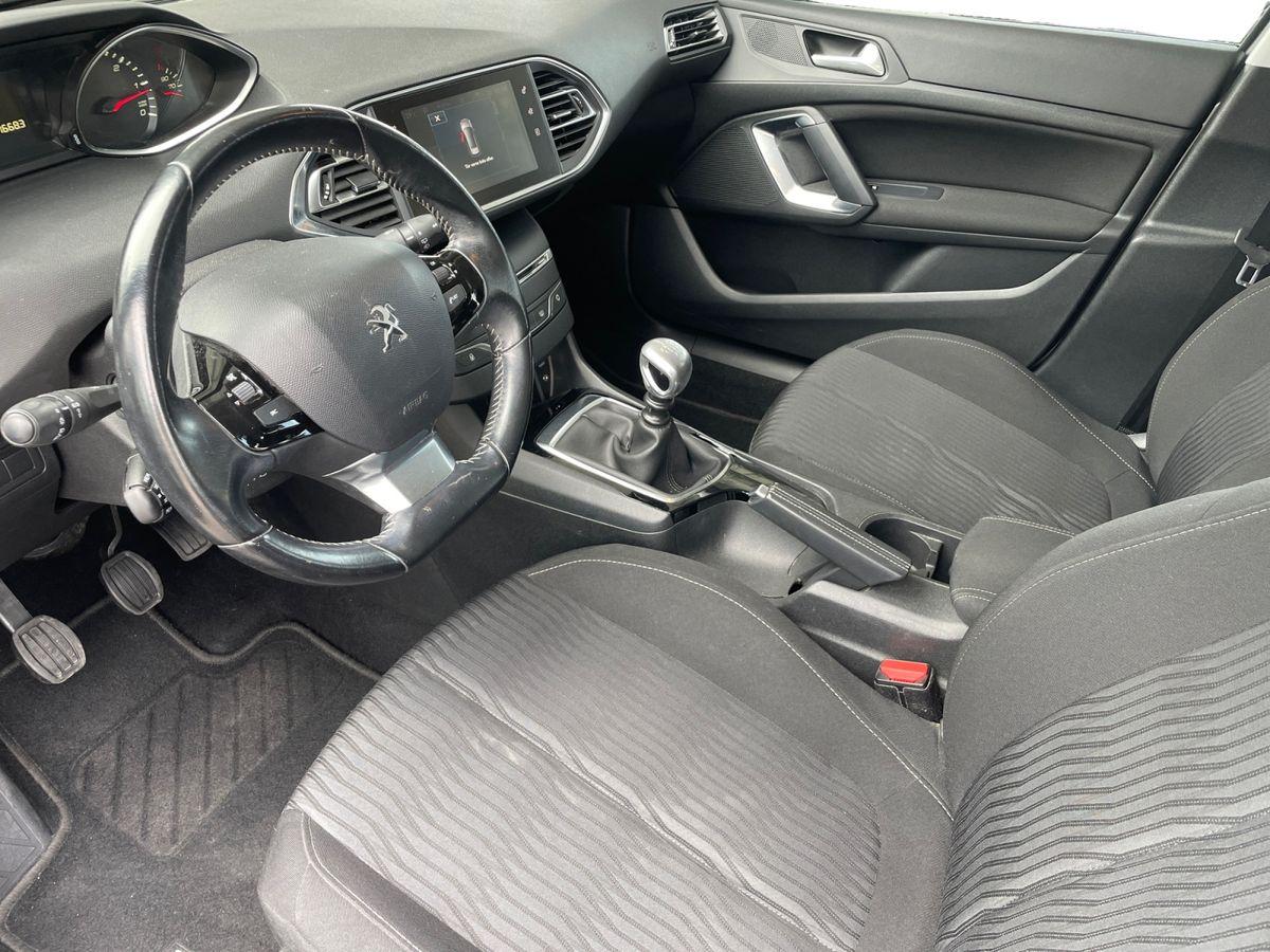 Peugeot 308 Active 1.6 Blue-HDI FAP - Bild 11