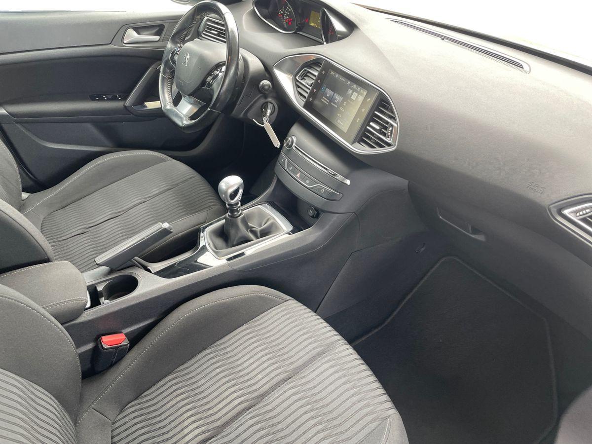 Peugeot 308 Active 1.6 Blue-HDI FAP - Bild 18