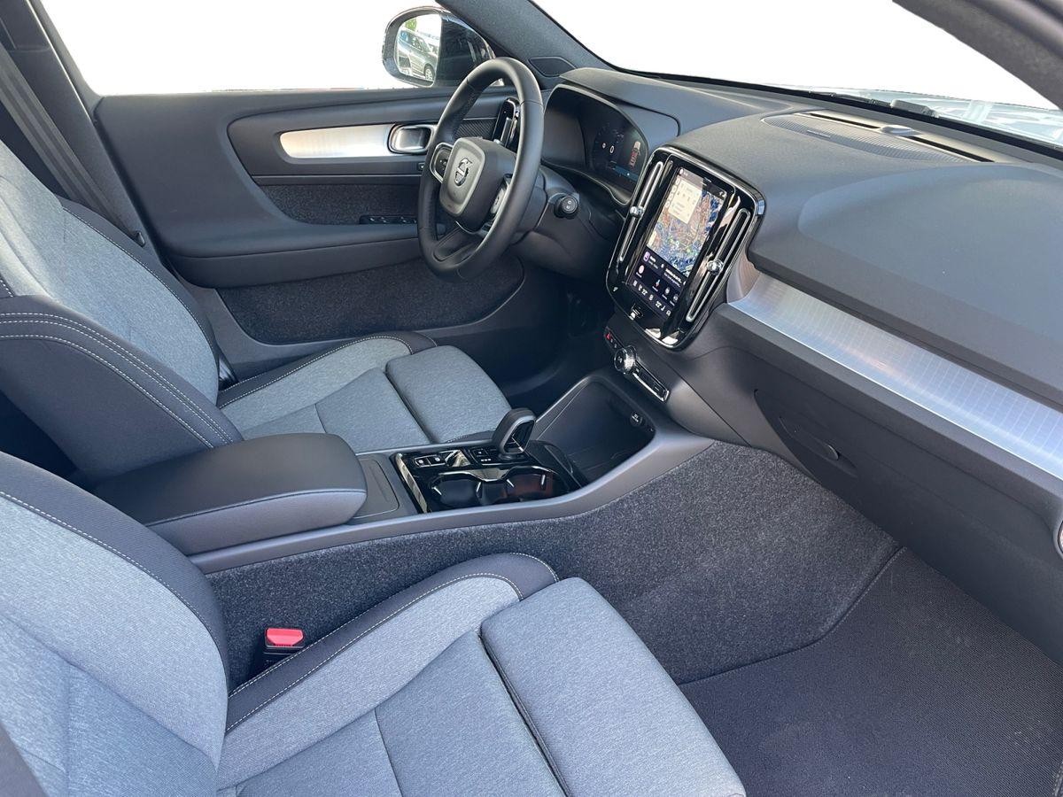 Volvo XC40 Plus Dark 2WD ** SONDERPREIS ** - Bild 18