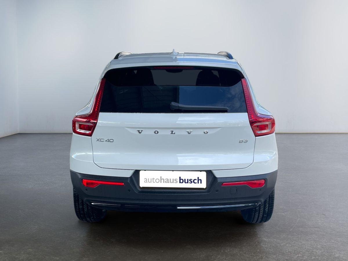 Volvo XC40 Plus Dark 2WD ** SONDERPREIS ** - Bild 5