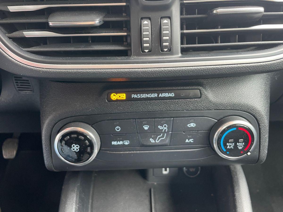 Ford Focus Cool & Connect 1.5 EcoBlue TDCi KAT - Bild 23