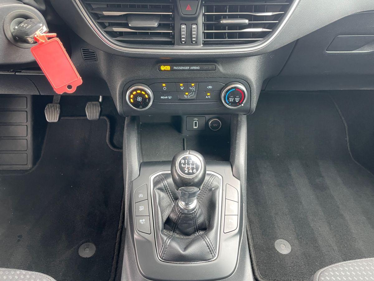 Ford Focus Cool & Connect 1.5 EcoBlue TDCi KAT - Bild 16