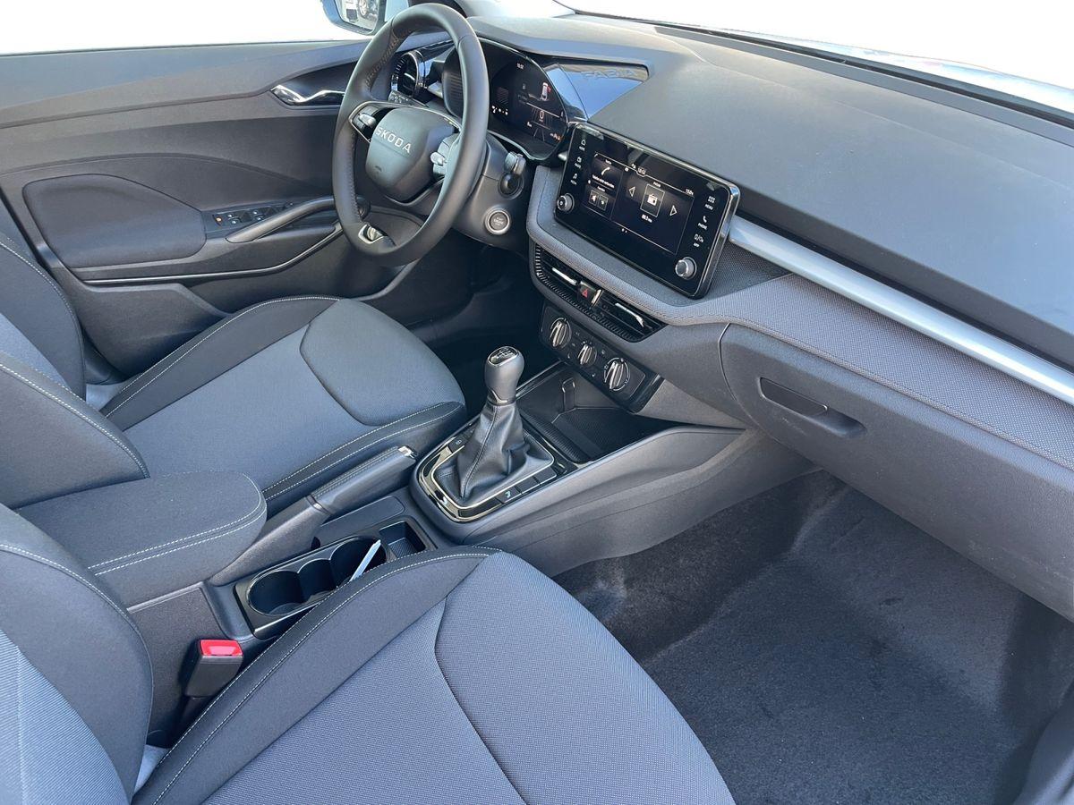 Skoda Fabia 1.0 TSI * NAVI über SmartLink/KAMERA * - Bild 18