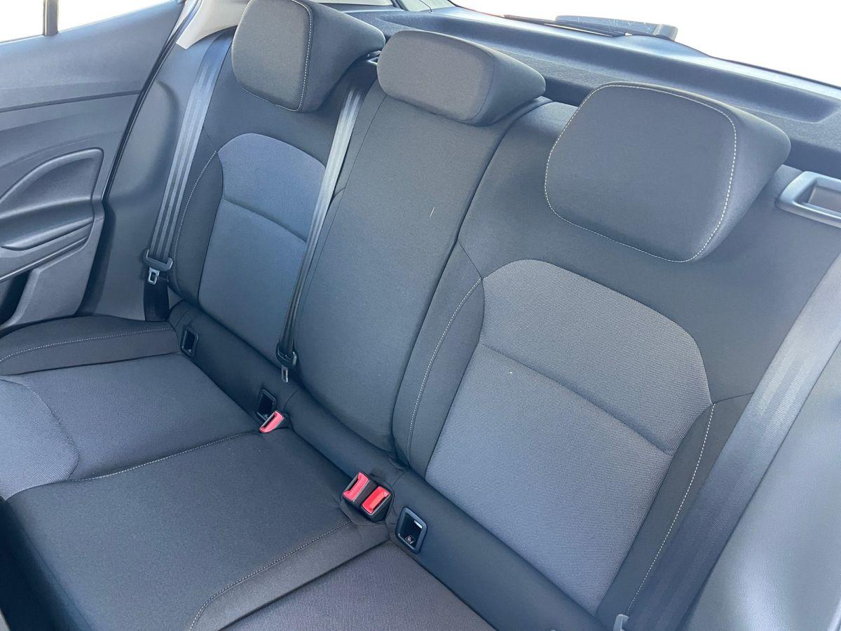 Skoda Fabia 1.0 TSI * NAVI über SmartLink/KAMERA * - Bild 17
