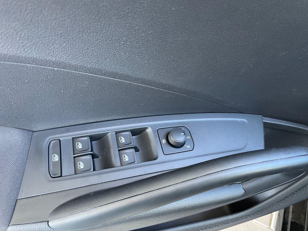 Skoda Fabia 1.0 TSI DSG Aut. * NAVI über SmartLink/KAMERA * - Bild 12