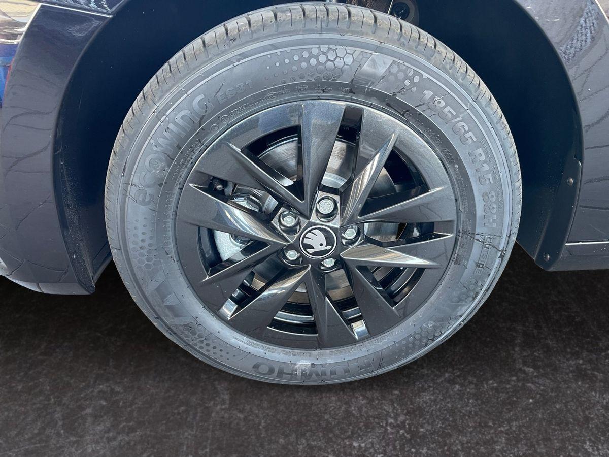 Skoda Fabia 1.0 TSI DSG Aut. * NAVI über SmartLink/KAMERA * - Bild 10