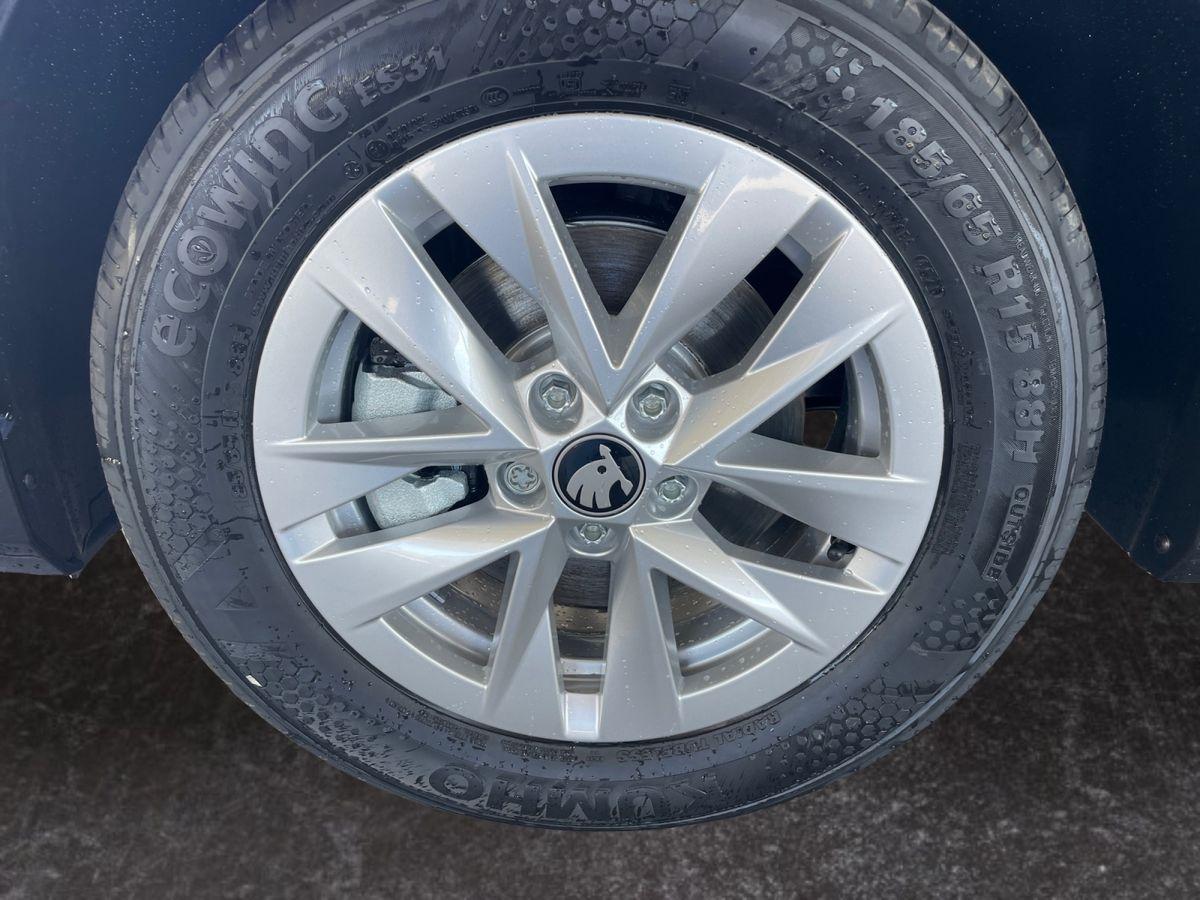 Skoda Fabia 1.0 TSI DSG Aut. * NAVI über SmartLink/KAMERA * - Bild 10