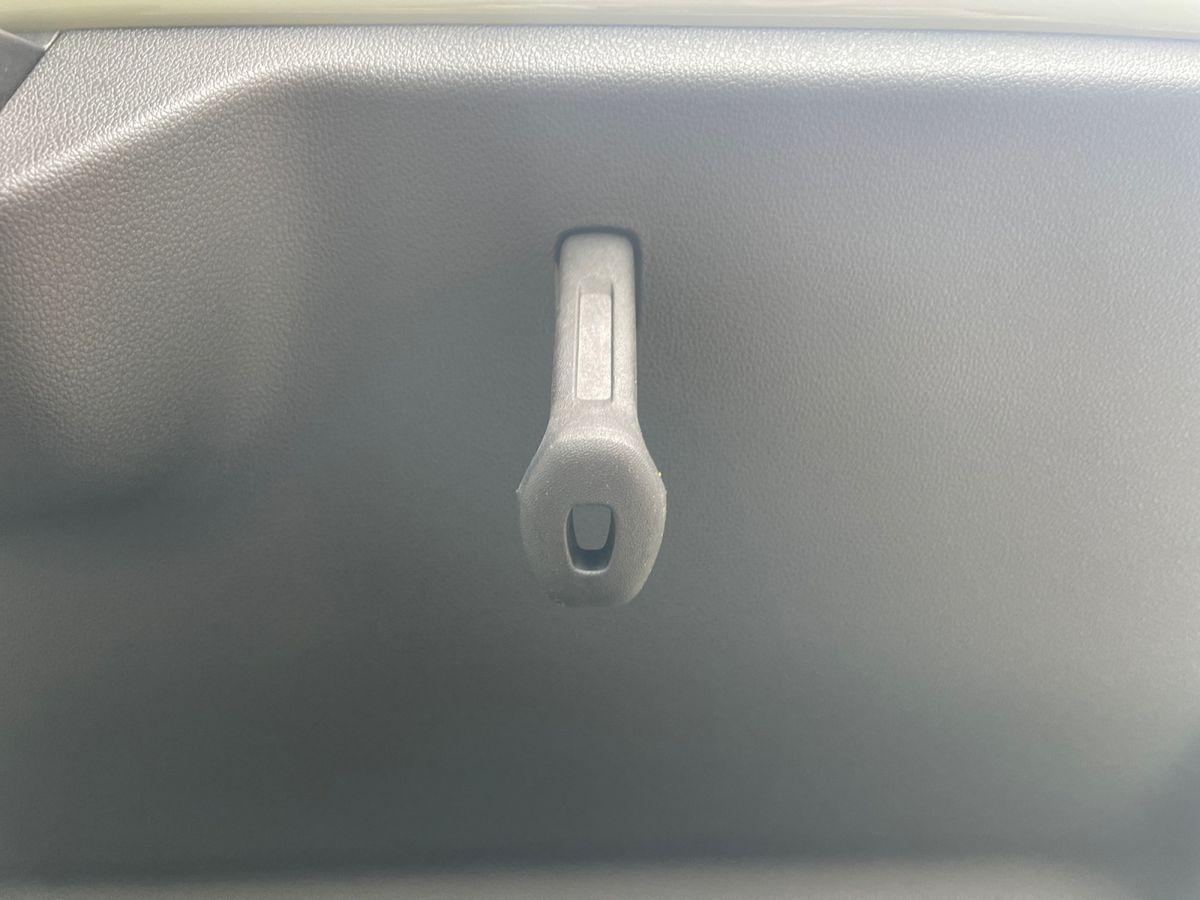 Skoda Fabia Selection 1.0 TSI Aut. ** LED/KAMERA/TEMPOMAT/PP ** - Bild 21