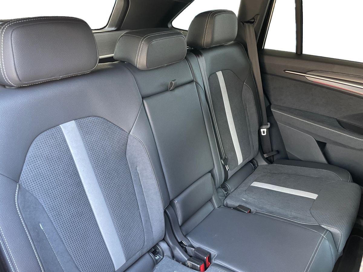 Skoda Kodiaq 2.0 TDI DSG Aut. Sportline * AHK/STANDHEIZUNG * - Bild 19
