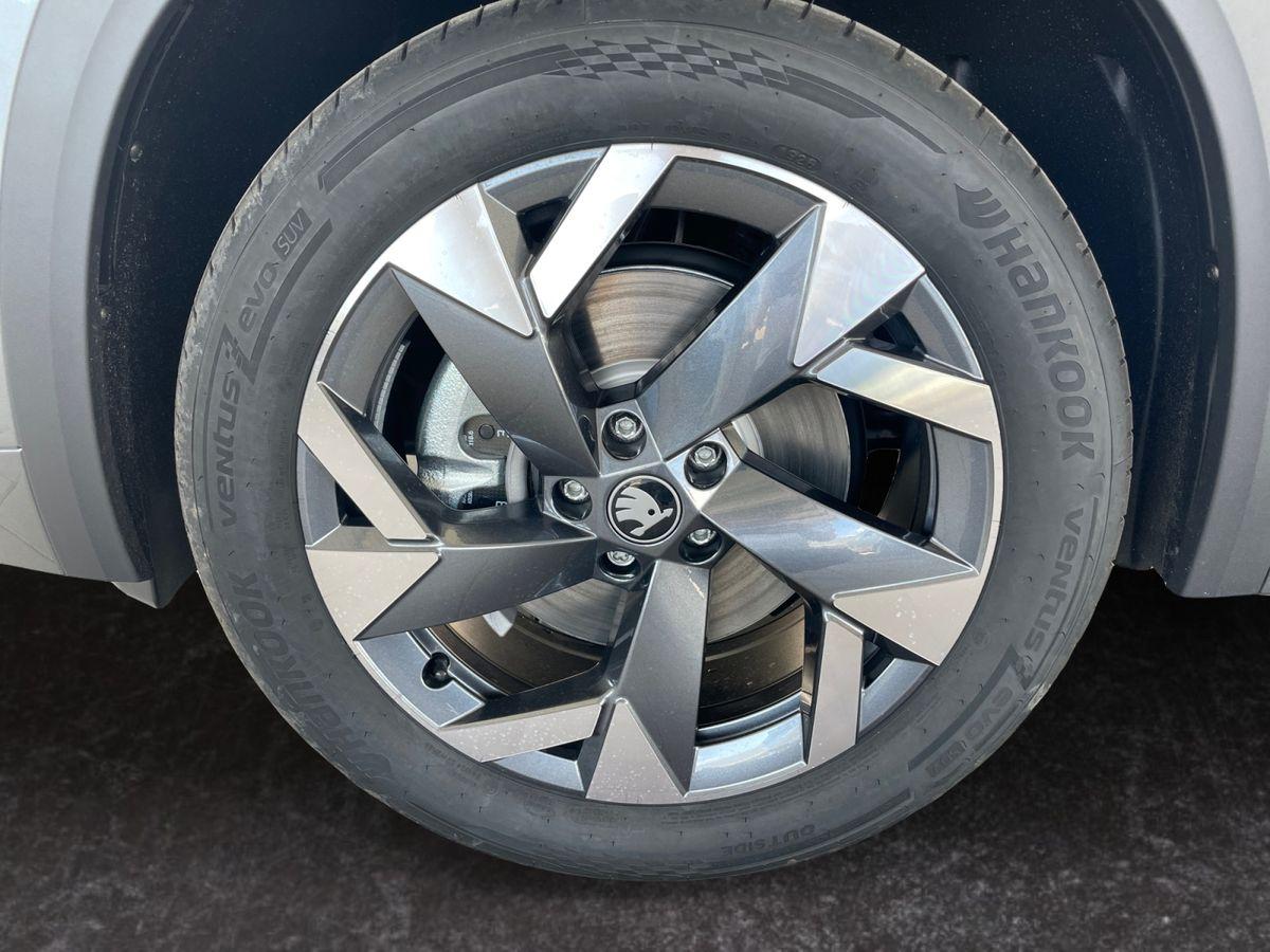 Skoda Kodiaq 2.0 TDI DSG Aut. Sportline * AHK/ACC/7-Sitzer * - Bild 10
