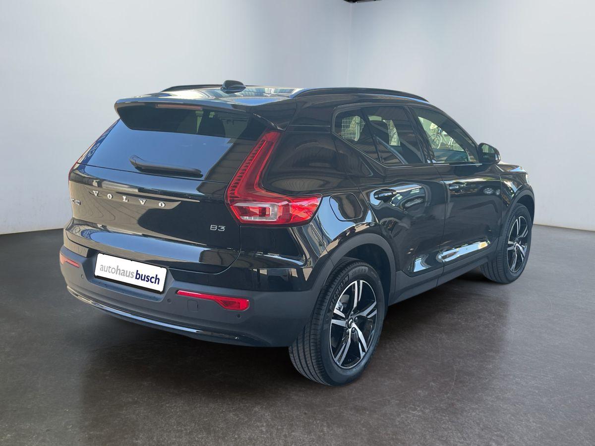 Volvo XC40 B3 Mild Hybrid Plus Dark Aut. - Bild 6