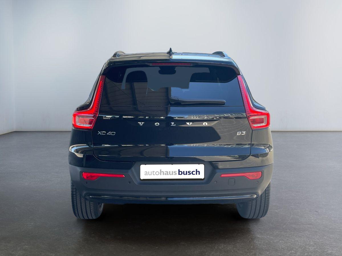 Volvo XC40 Plus Dark 2WD Metallic - Bild 5