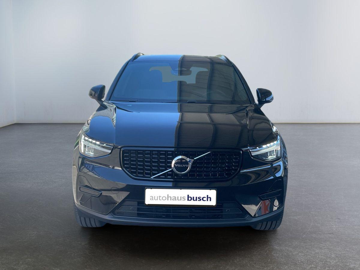 Volvo XC40 Plus Dark 2WD Metallic - Bild 9