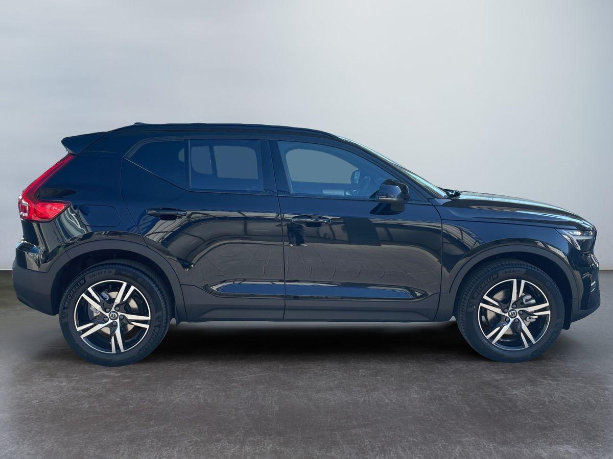Volvo XC40 Plus Dark 2WD Metallic - Bild 7