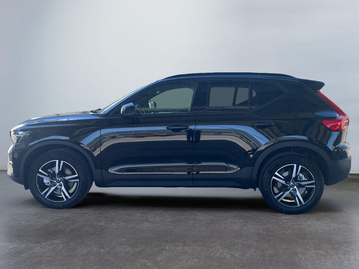 Volvo XC40 Plus Dark 2WD Metallic - Bild 3