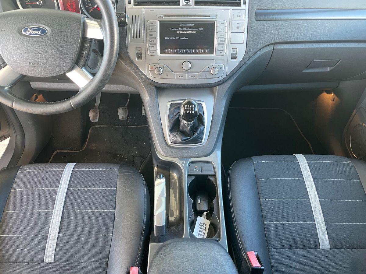 Ford Kuga 2.0 TDCi ** PANORAMADACH/PARKPILOT/NAVI ** - Bild 25
