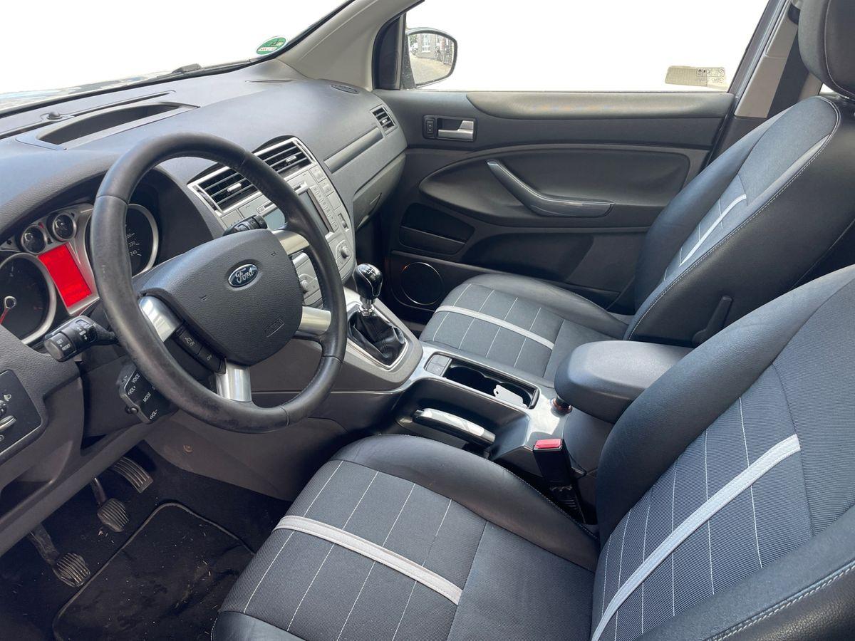Ford Kuga 2.0 TDCi ** PANORAMADACH/PARKPILOT/NAVI ** - Bild 11