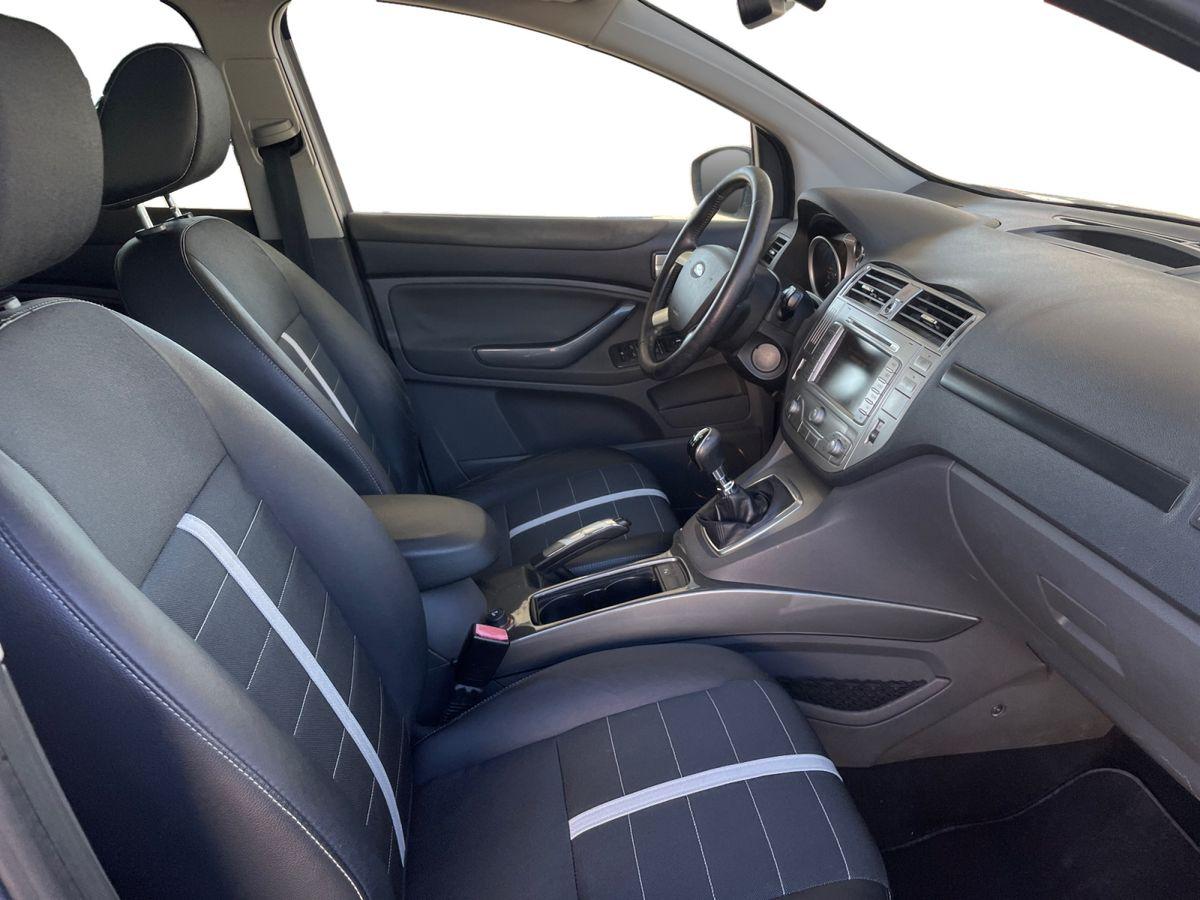 Ford Kuga 2.0 TDCi ** PANORAMADACH/PARKPILOT/NAVI ** - Bild 18