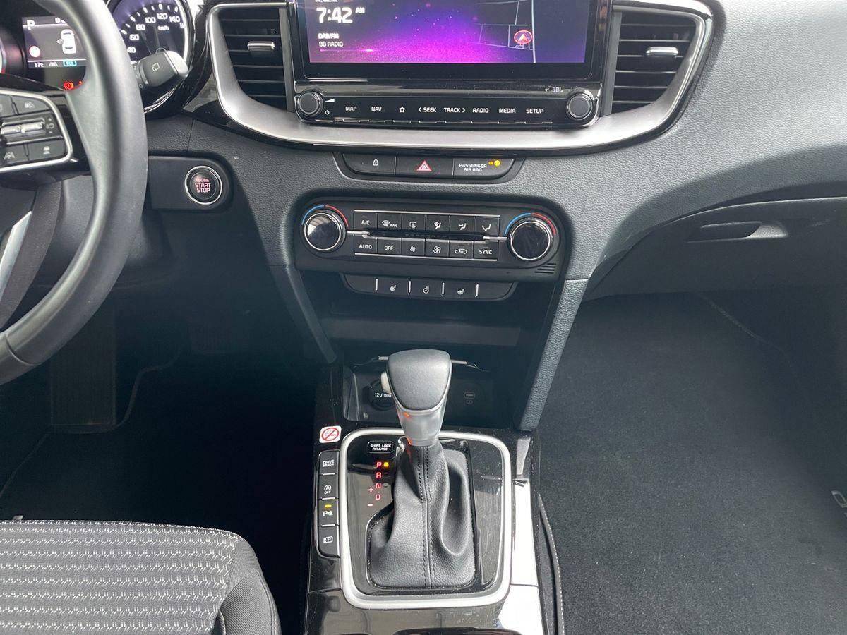 Kia Ceed Sportswagon Ultimate Edition 1.5 T-GDI Aut. *ACC/KAMERA/NAVI* - Bild 16