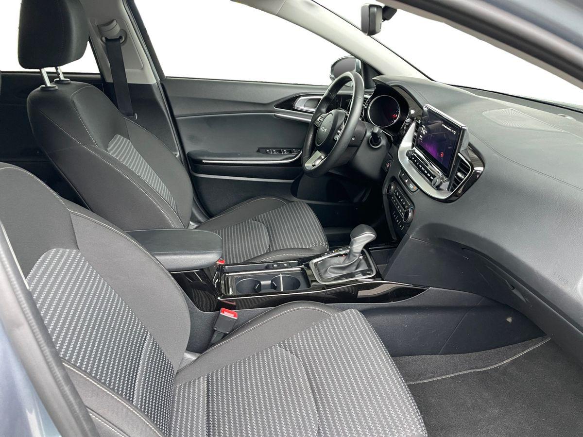 Kia Ceed Sportswagon Ultimate Edition 1.5 T-GDI Aut. *ACC/KAMERA/NAVI* - Bild 18