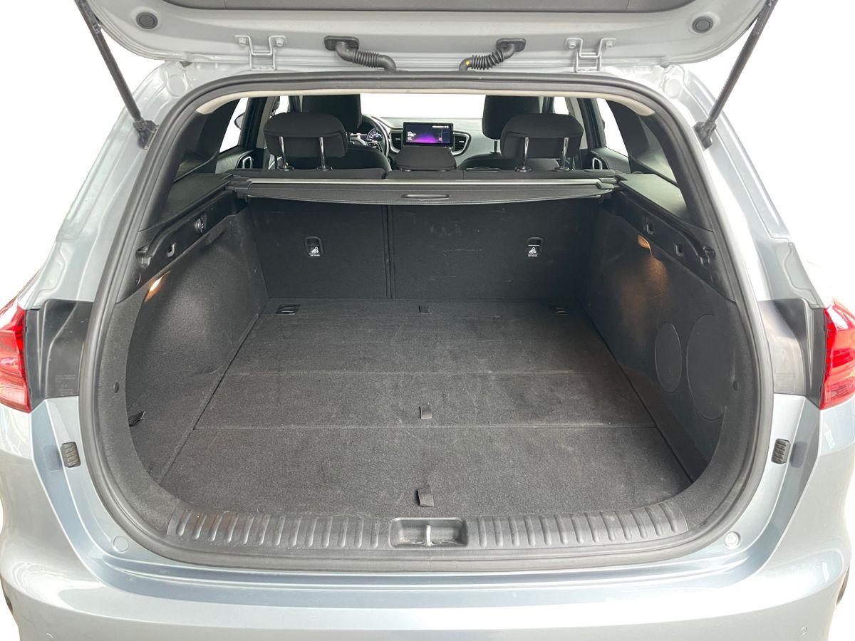 Kia Ceed Sportswagon Ultimate Edition 1.5 T-GDI Aut. *ACC/KAMERA/NAVI* - Bild 20