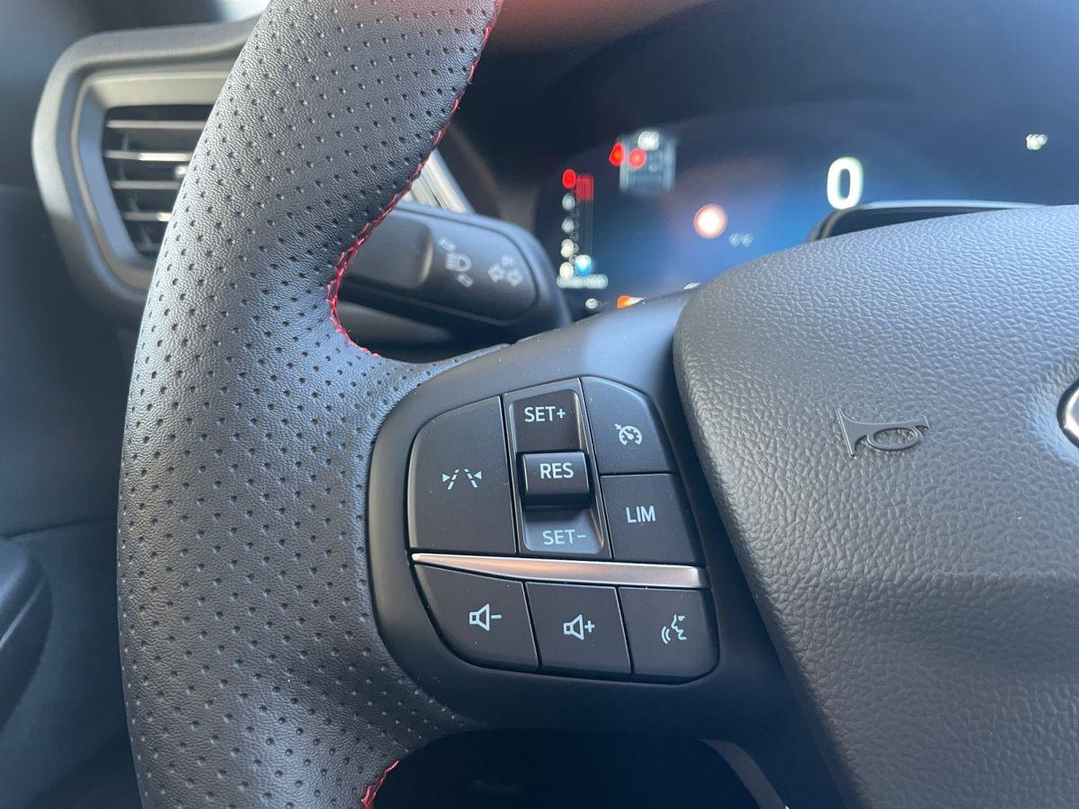 Ford Kuga 1.5 EcoBoost Aut. * WINTER-Paket – 19″ LMF * - Bild 25