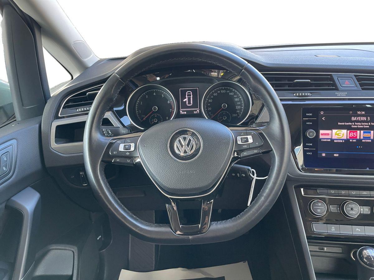 VW Touran 1.5 TSI ** ACC/NAVI/PARKPILOT/7-Sitzer ** - Bild 14