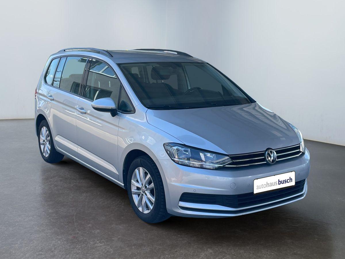 VW Touran 1.5 TSI ** ACC/NAVI/PARKPILOT/7-Sitzer ** - Bild 8