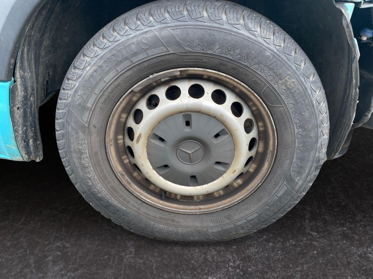 Mercedes-Benz Sprinter 318/319 CD 3.0C - Bild 6