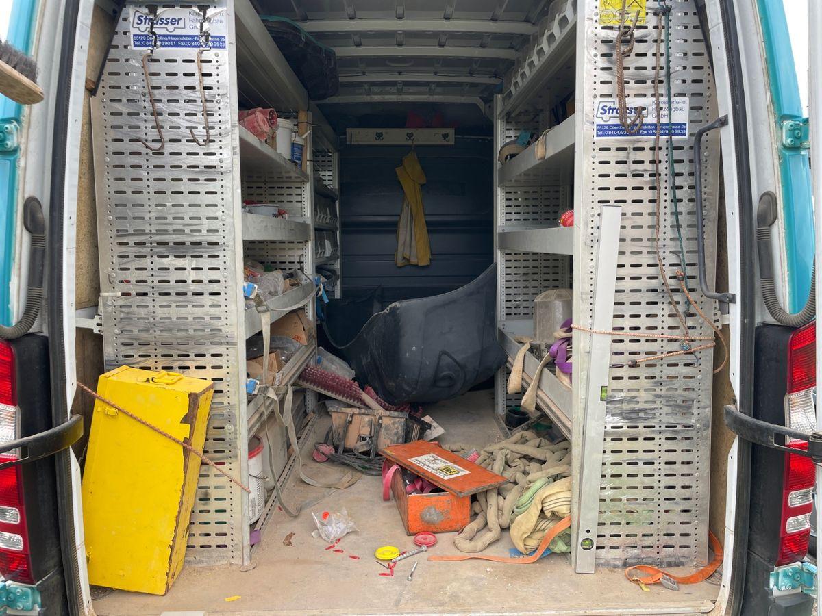 Mercedes-Benz Sprinter 318/319 CD 3.0C - Bild 9