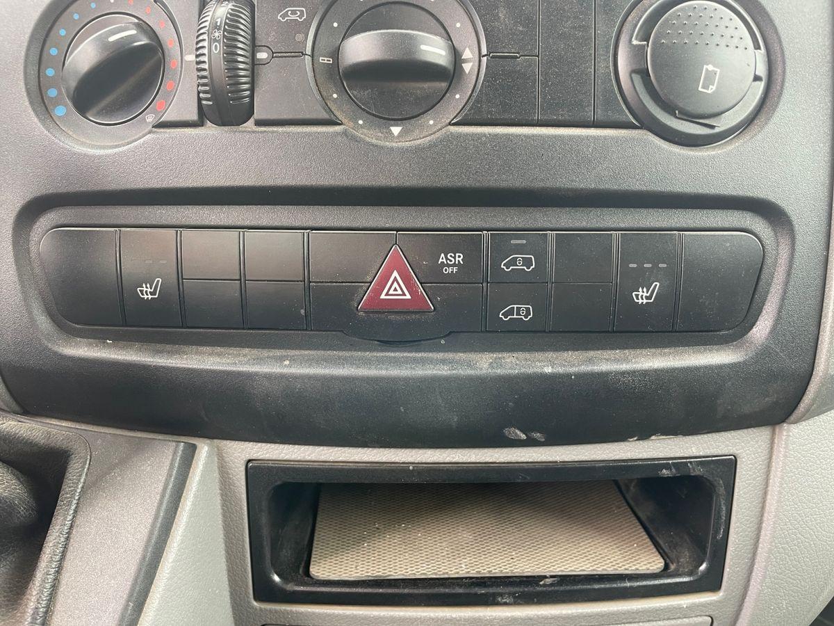 Mercedes-Benz Sprinter 318/319 CD 3.0C - Bild 19