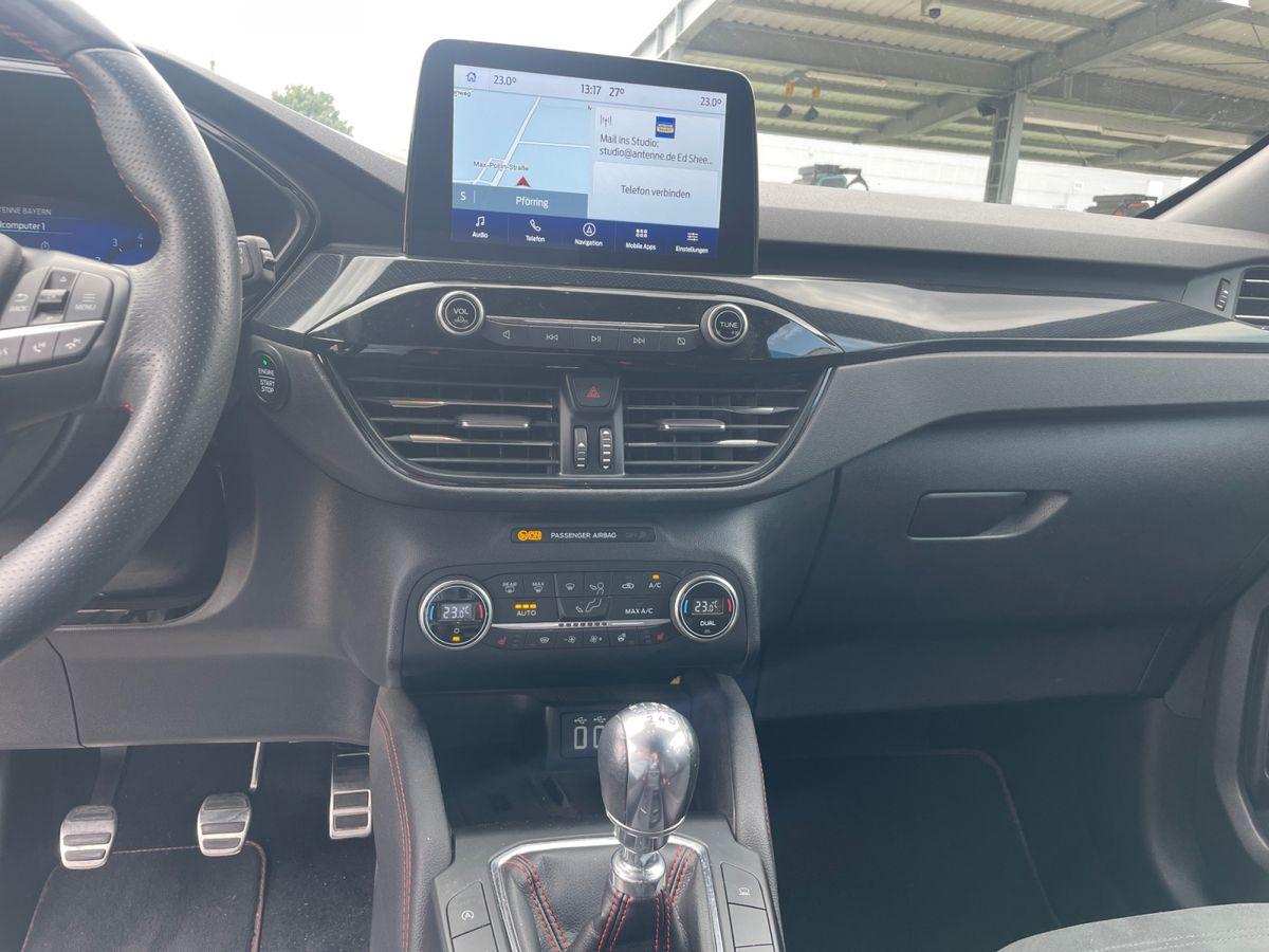 Ford Kuga 1.5 EcoBoost ** AHK abnehmbar / Kamera ** - Bild 16
