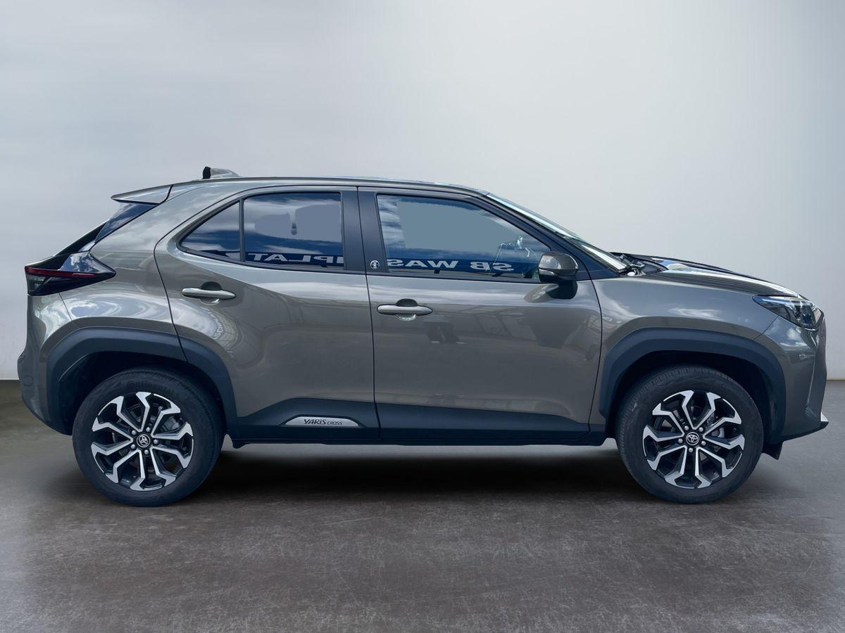 Toyota Yaris Cross 1.5 Hybrid Aut. VVT-i FWD Team *NAVI/KAMERA/LED* - Bild 7