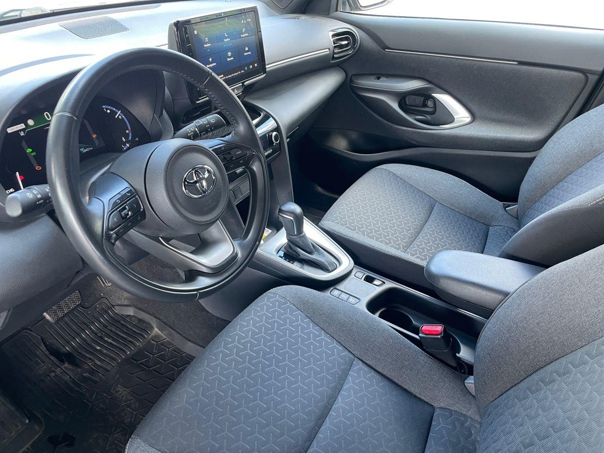 Toyota Yaris Cross 1.5 Hybrid Aut. VVT-i FWD Team *NAVI/KAMERA/LED* - Bild 11