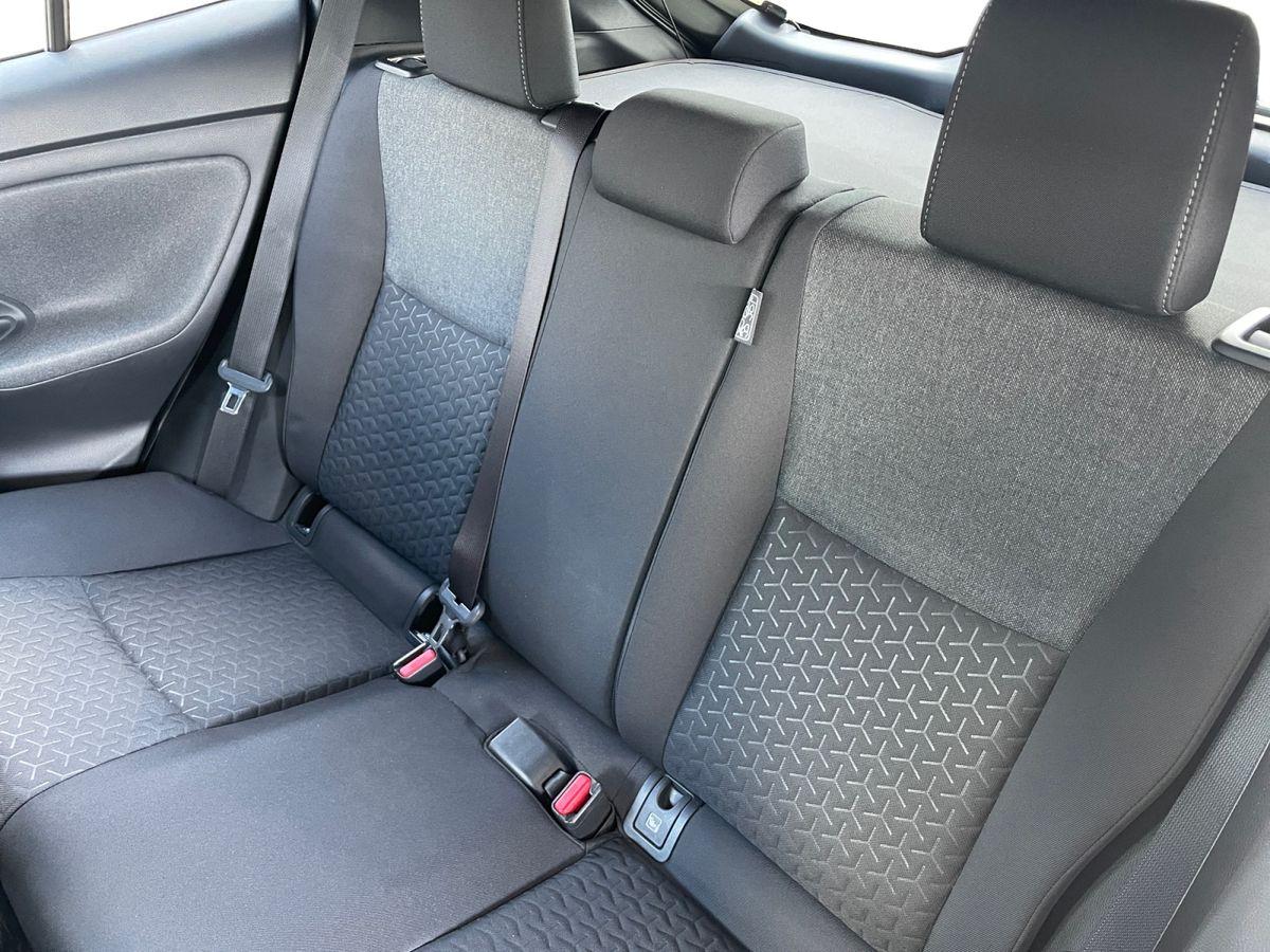 Toyota Yaris Cross 1.5 Hybrid Aut. VVT-i FWD Team *NAVI/KAMERA/LED* - Bild 17