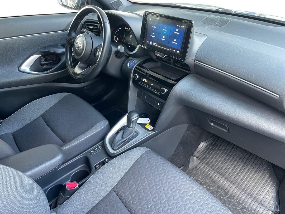 Toyota Yaris Cross 1.5 Hybrid Aut. VVT-i FWD Team *NAVI/KAMERA/LED* - Bild 18