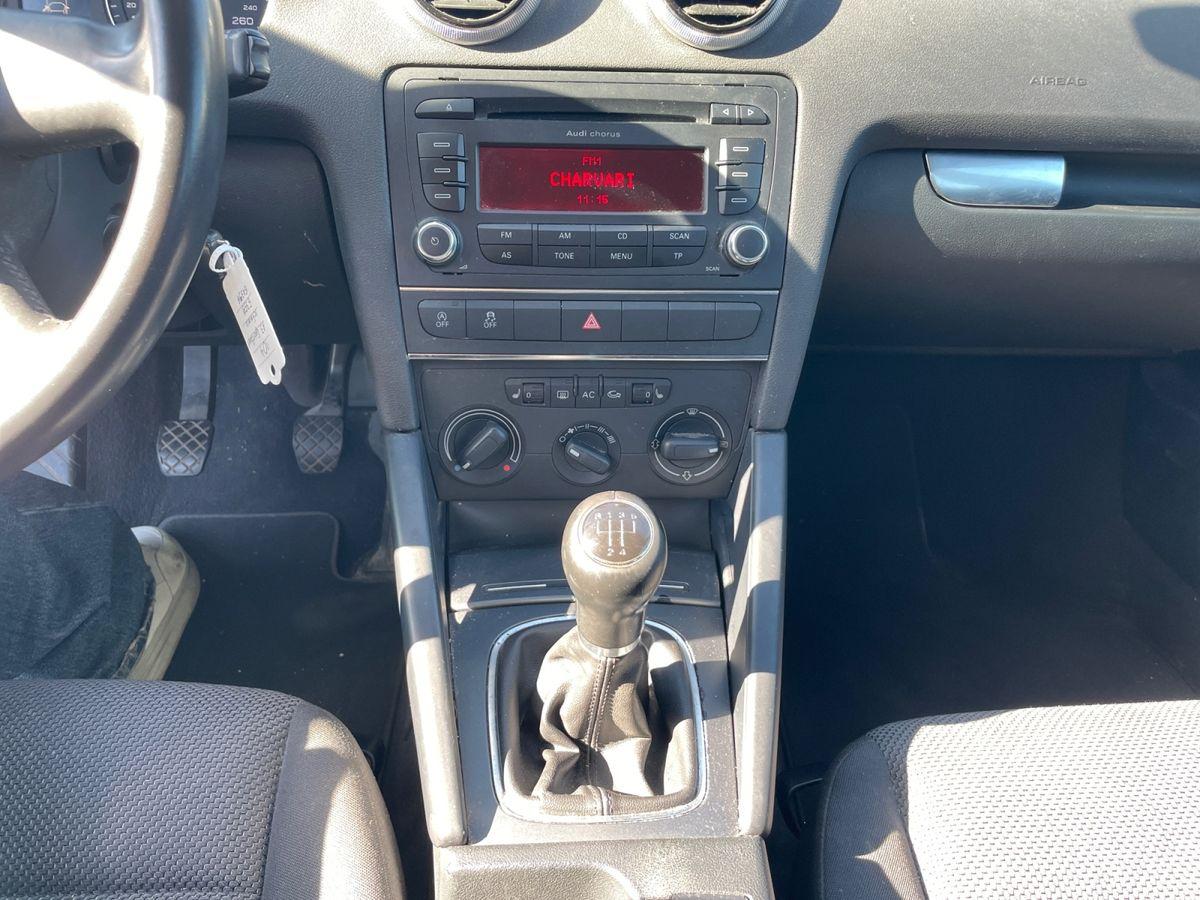 Audi A3 1.6 TDI Attraction ** nur für Händler ** - Bild 16
