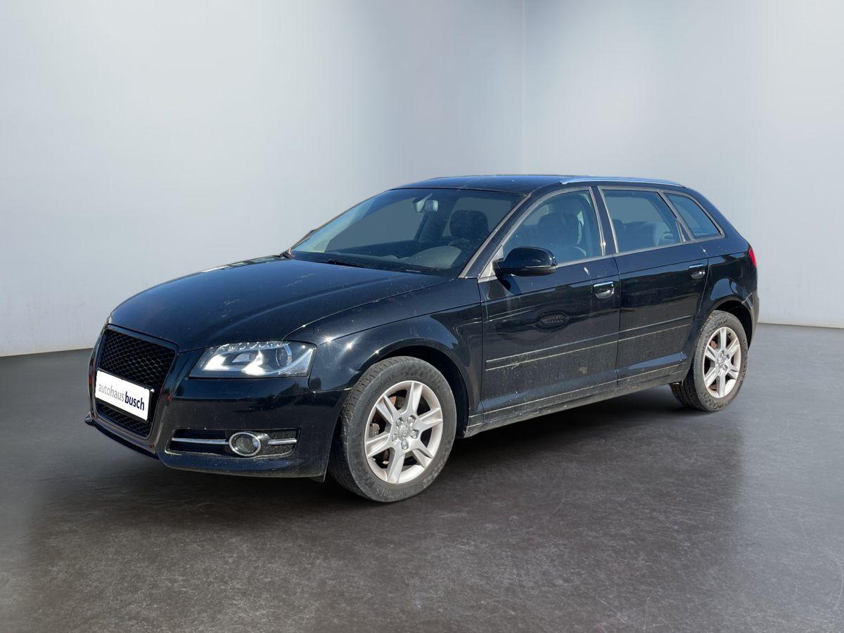 Audi A3 1.6 TDI Attraction ** nur für Händler ** - Bild 2