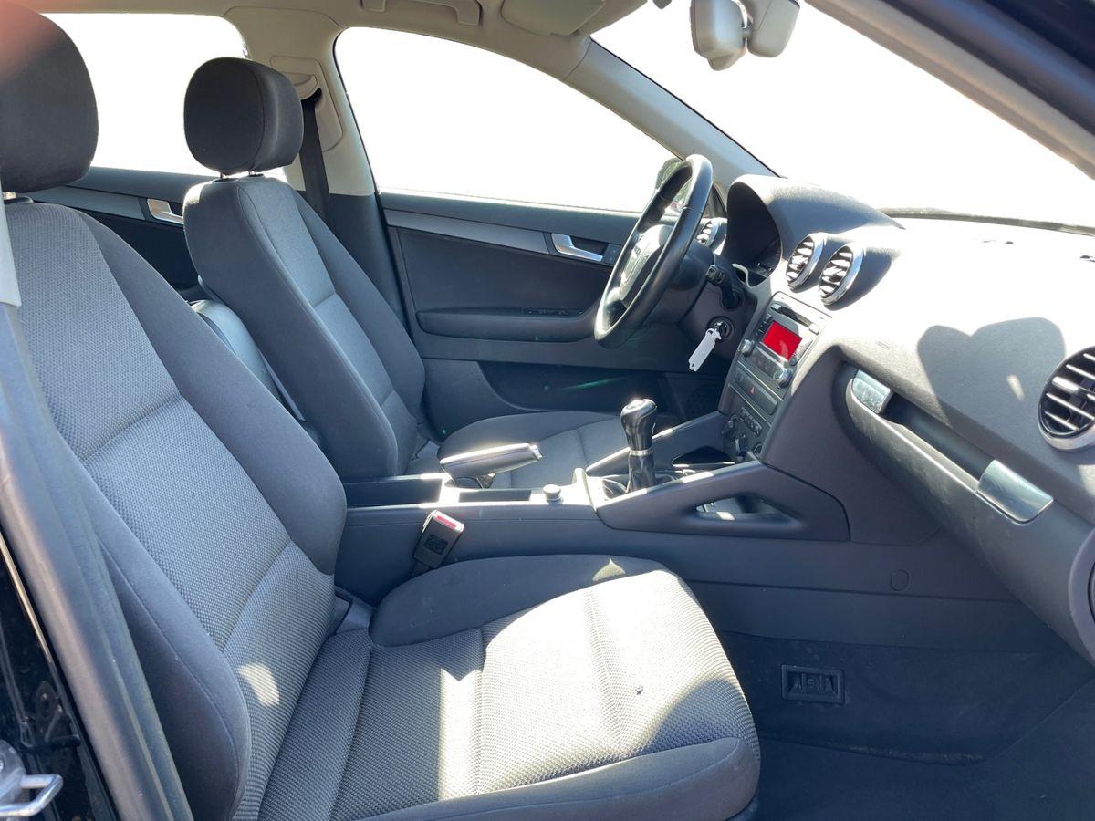 Audi A3 1.6 TDI Attraction ** nur für Händler ** - Bild 18