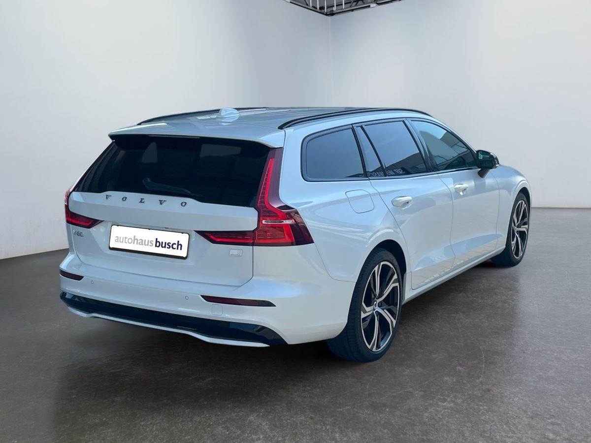 Volvo V60 Kombi Plus Dark T8 Recharge Plug-In Hybrid AWD - Bild 6