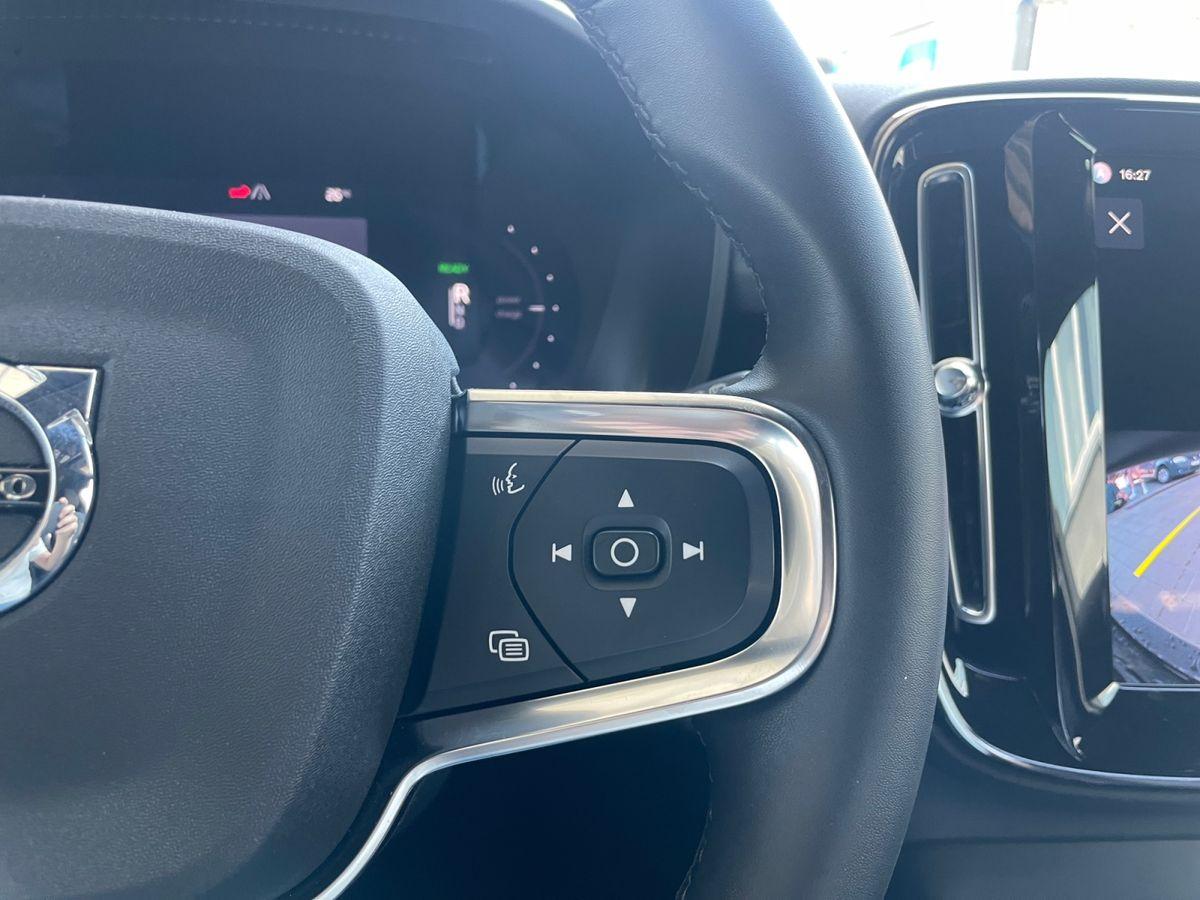 Volvo XC40 Plus Recharge Pure Electric 2WD Android Aut - Bild 26