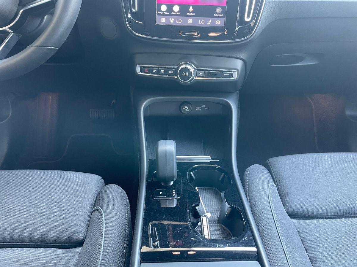 Volvo XC40 Plus Recharge Pure Electric 2WD Android Aut - Bild 16
