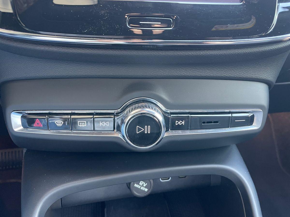 Volvo XC40 Plus Recharge Pure Electric 2WD Android Aut - Bild 23