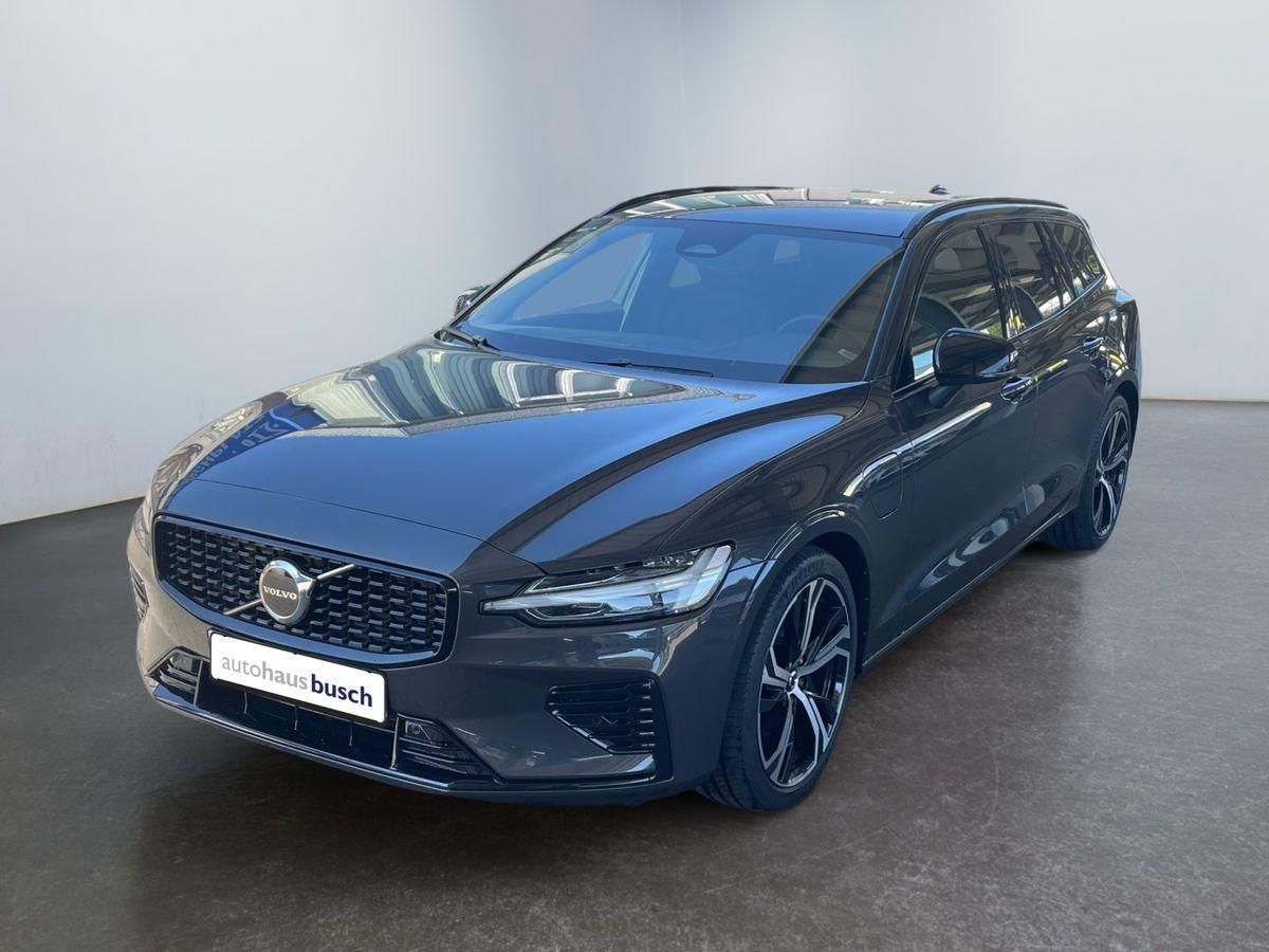 Volvo V60 Kombi Plus Dark Recharge Plug-In Hybrid AWD - Bild 2