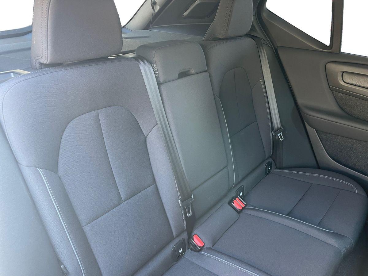 Volvo XC40 Plus Recharge Pure Electric 2WD - Bild 19