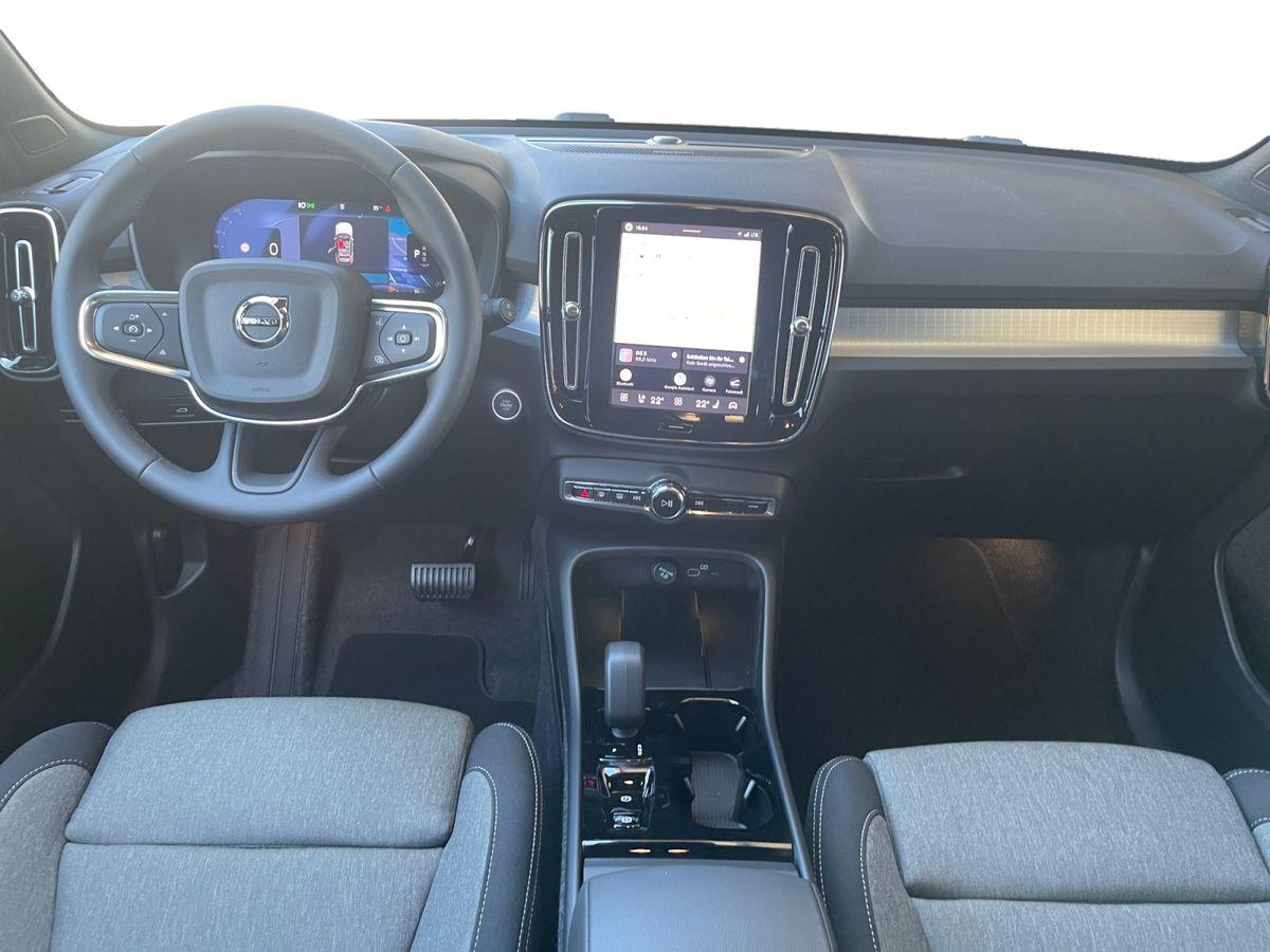 Volvo XC40 Plus Dark 2WD 2.0 Turbo Metallic - Bild 13