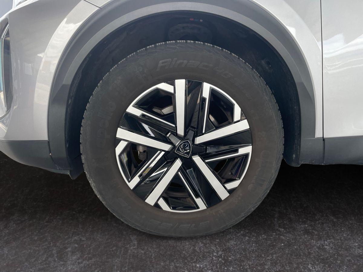 Peugeot 2008 1.2 PureTech ** KAMERA / NAVI ** - Bild 10