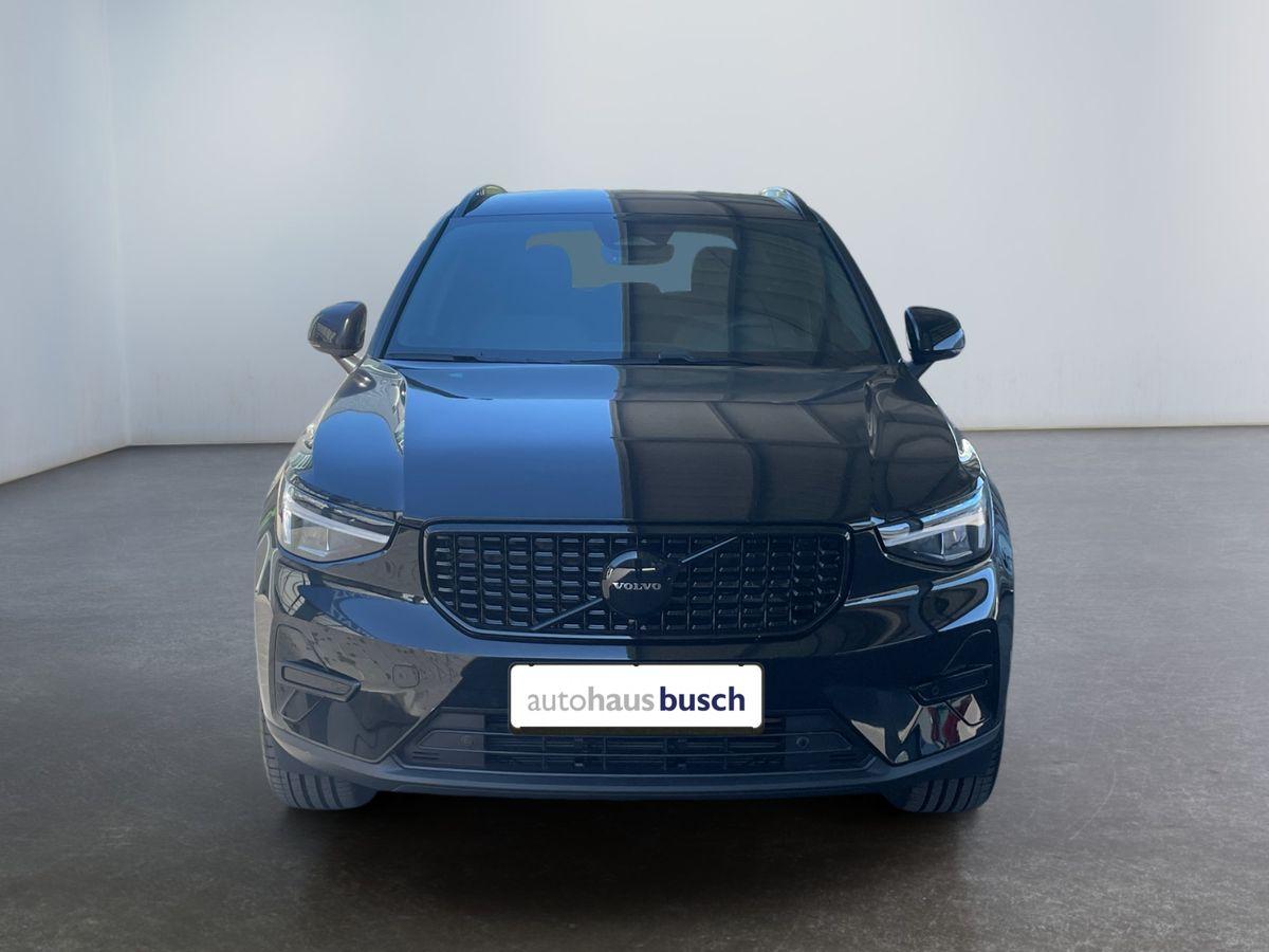 Volvo XC40 Plus Black Edition 2WD 2.0 Turbo Metallic - Bild 9